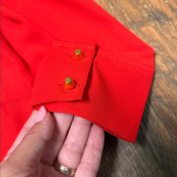 Elegant Red Blouse with Zipper Accents - Picture 5 of 5